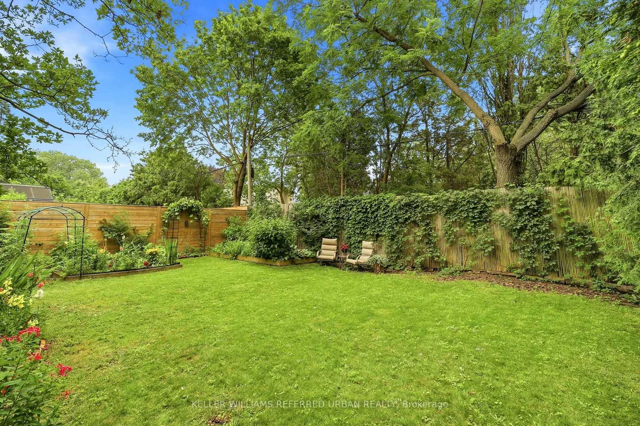 241, Churchill, Willowdale West, Toronto