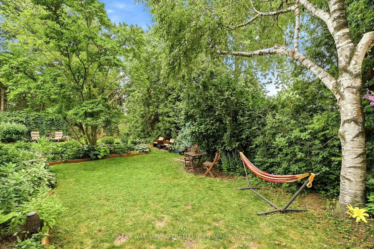 241, Churchill, Willowdale West, Toronto