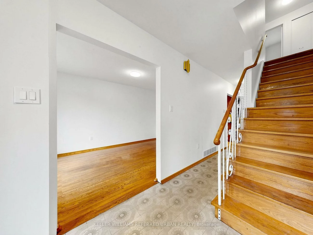 82, Crossbow, Pleasant View, Toronto