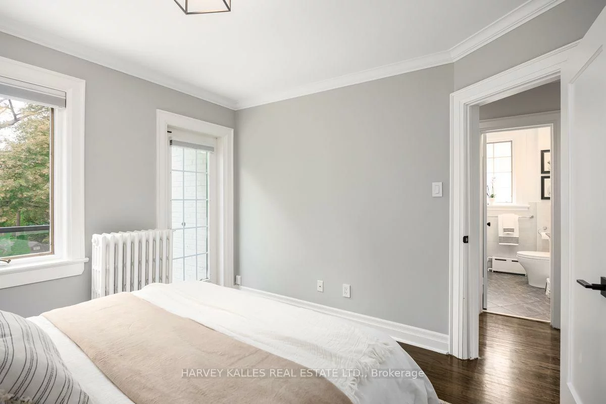 110, Chatsworth, Lawrence Park South, Toronto