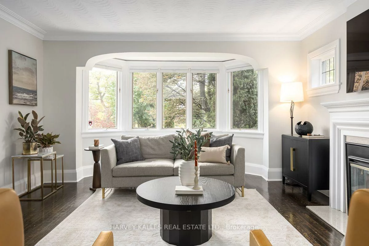 110, Chatsworth, Lawrence Park South, Toronto