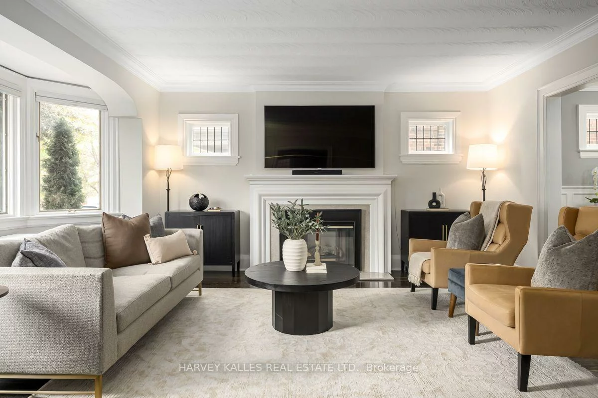 110, Chatsworth, Lawrence Park South, Toronto