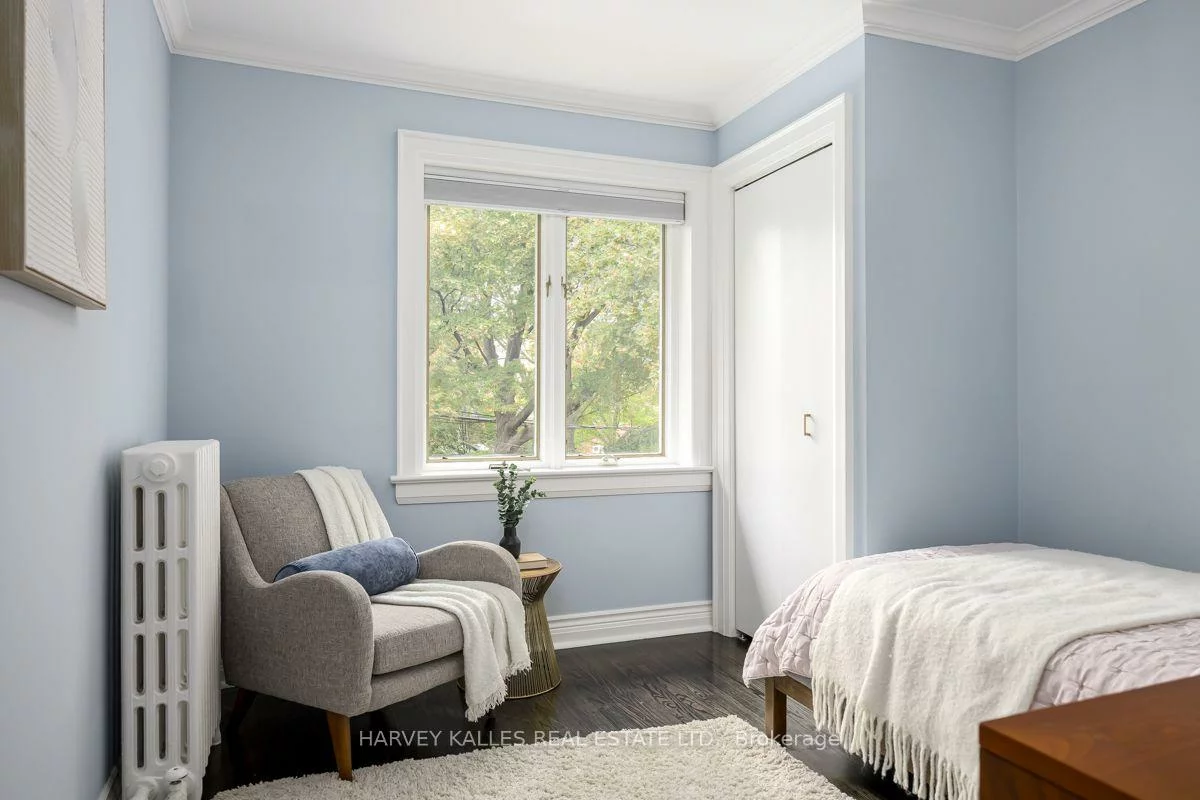 110, Chatsworth, Lawrence Park South, Toronto
