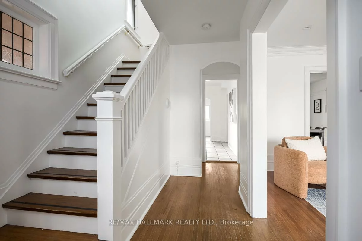 167, Welland, Rosedale-Moore Park, Toronto