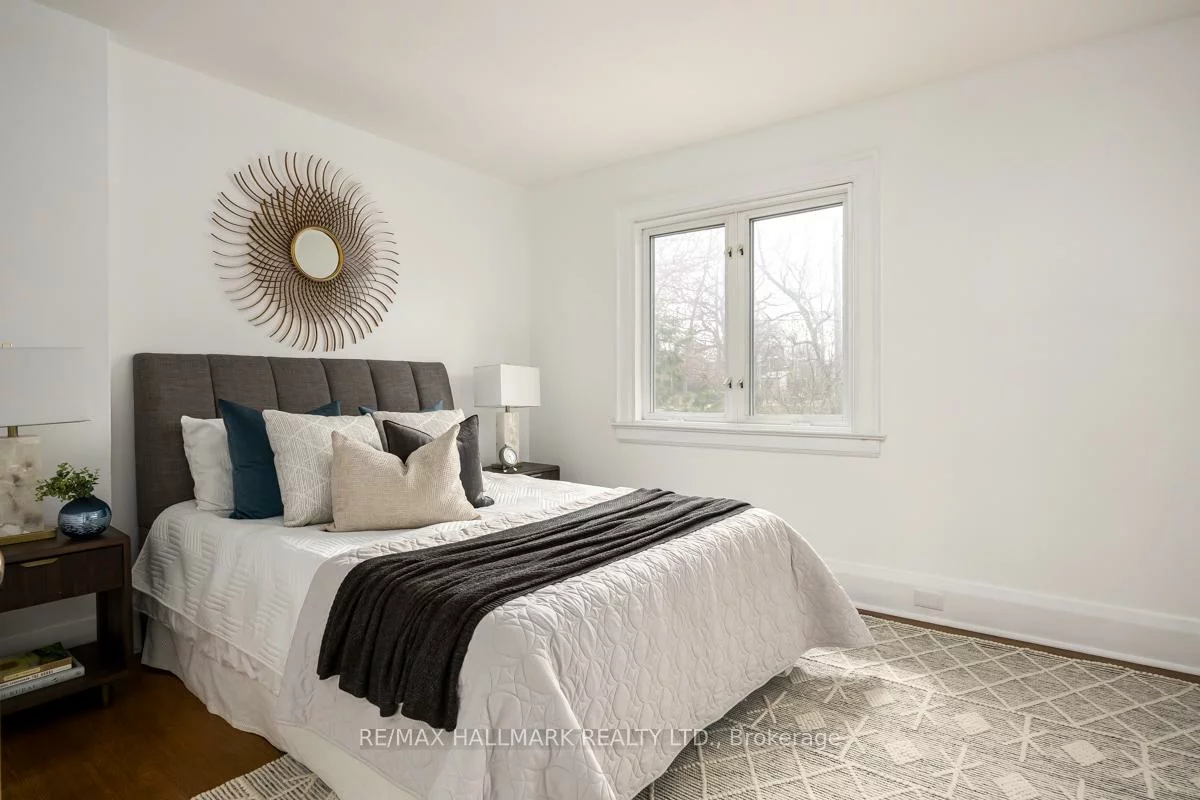 167, Welland, Rosedale-Moore Park, Toronto