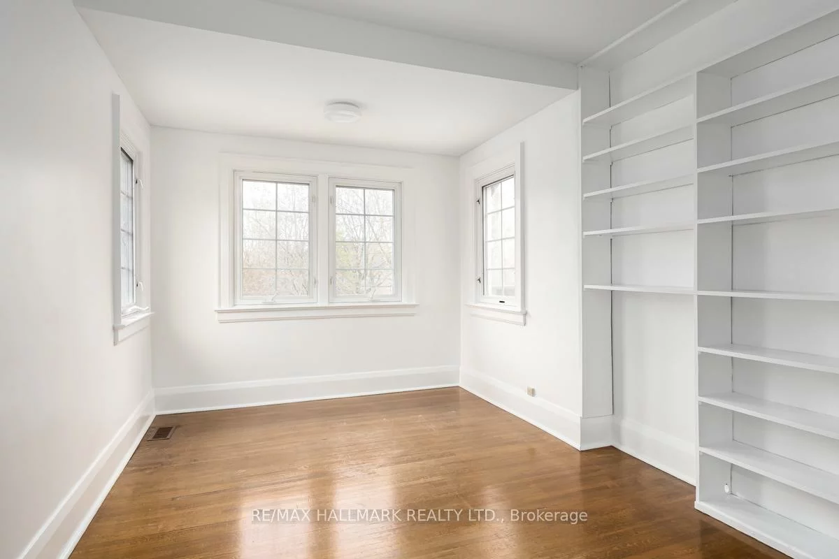 167, Welland, Rosedale-Moore Park, Toronto