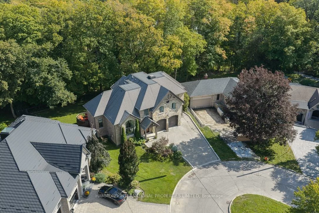 25, Sifton, Bayview Village, Toronto
