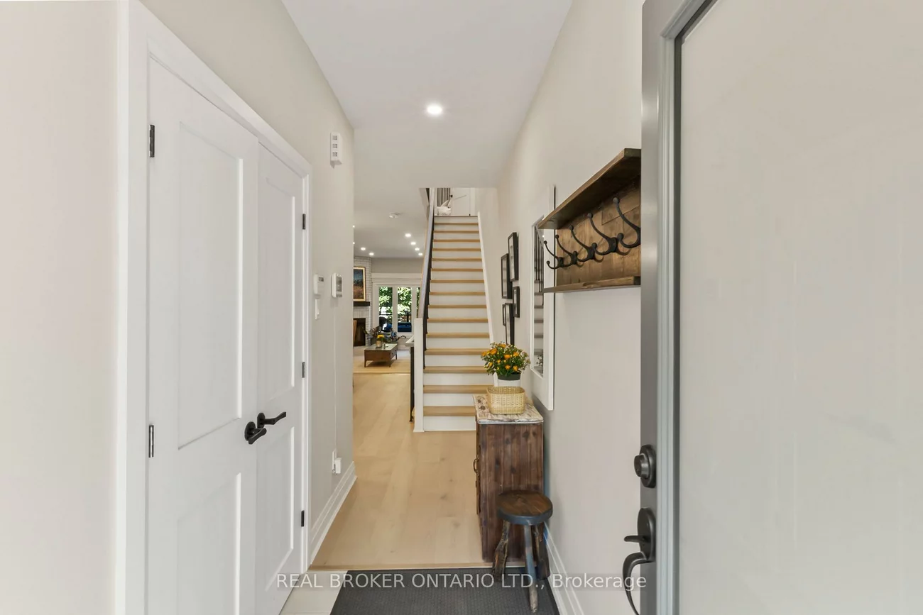 12, St. James, Cabbagetown-South St. James Town, Toronto