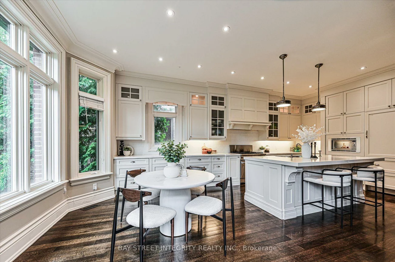 5, Westgrove, Bedford Park-Nortown, Toronto