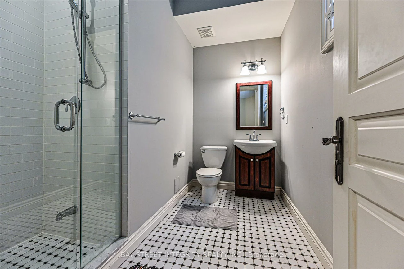 5, Westgrove, Bedford Park-Nortown, Toronto
