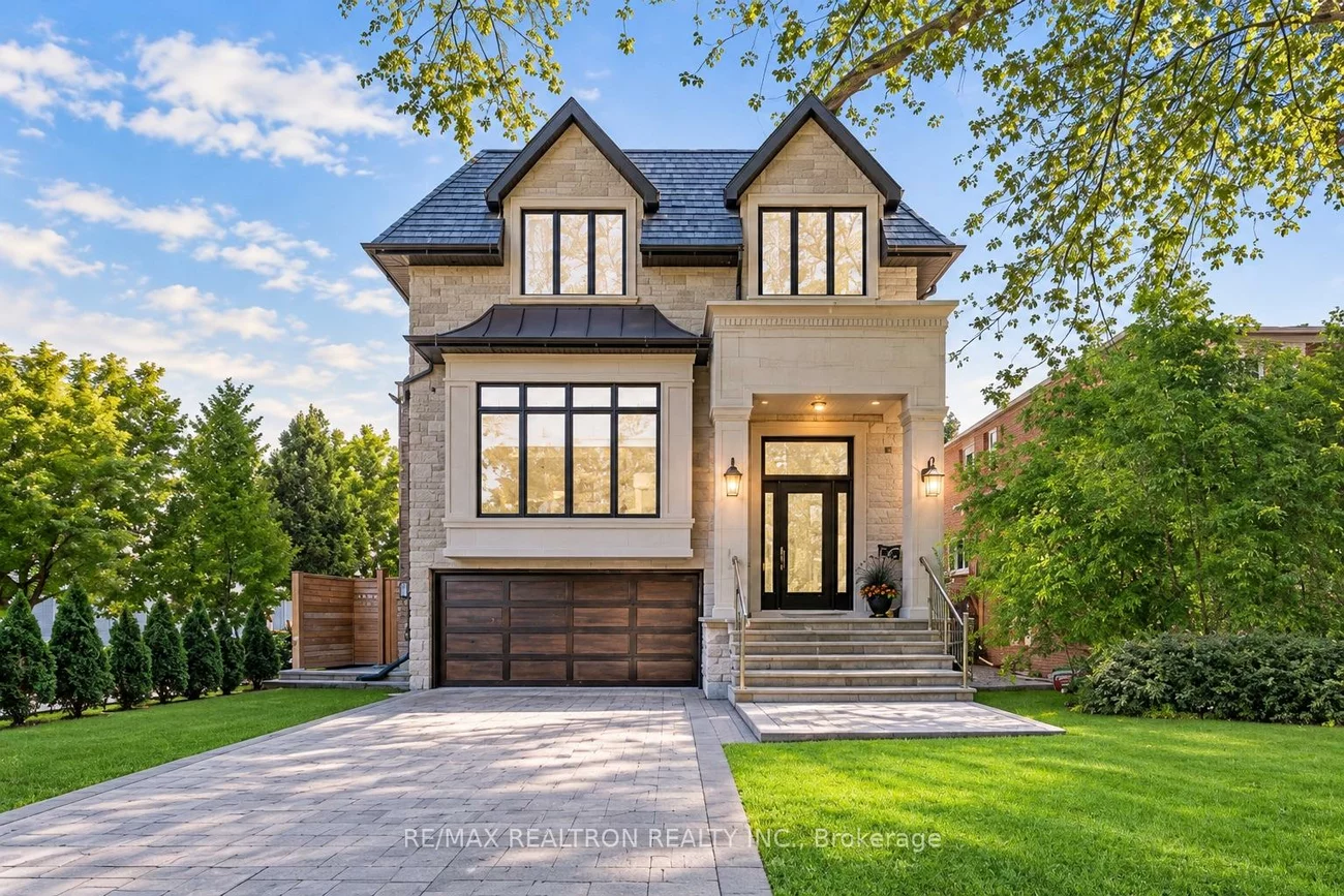 351, Mckee, Willowdale East, Toronto