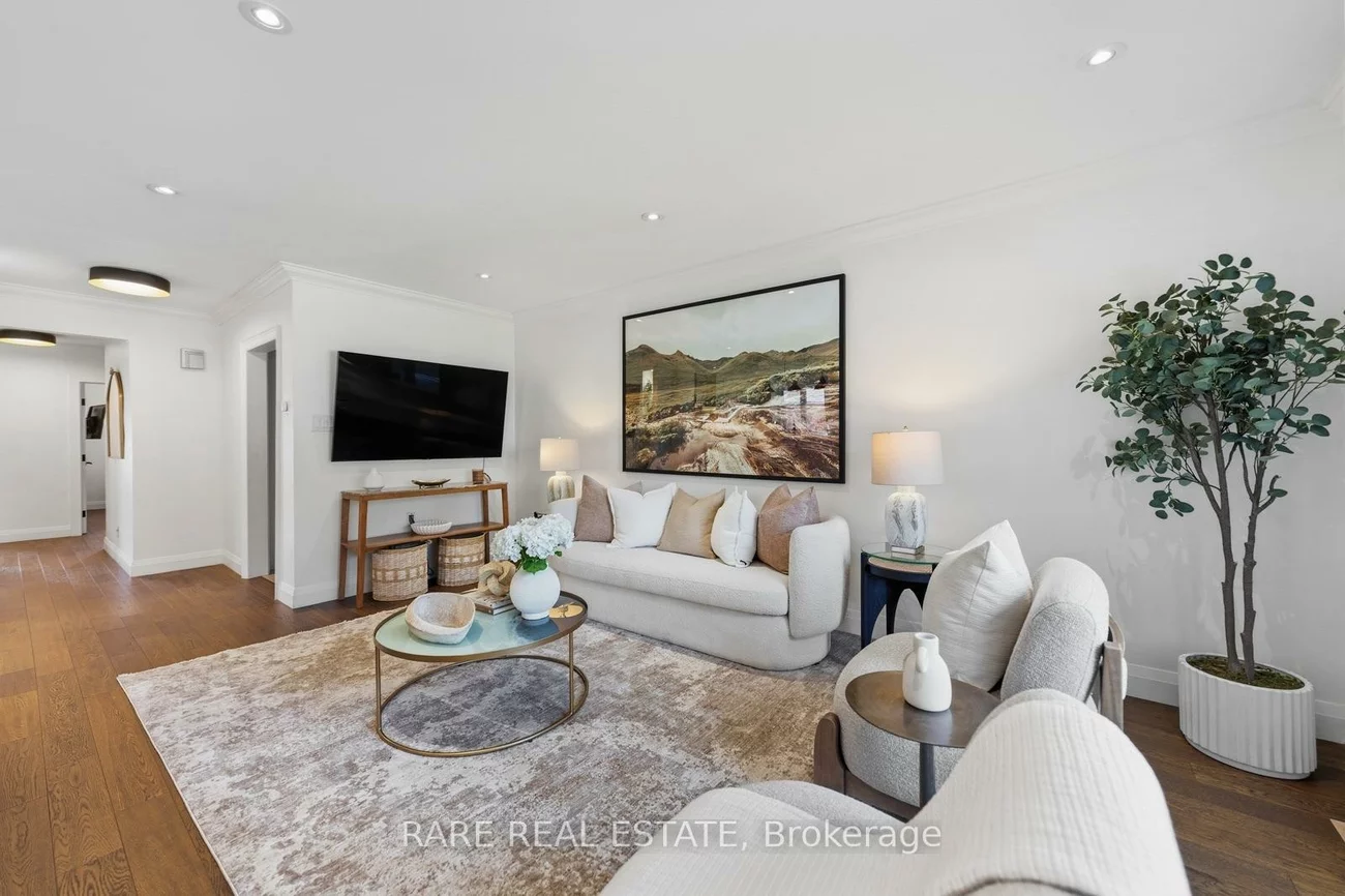 35, Kennard, Bathurst Manor, Toronto