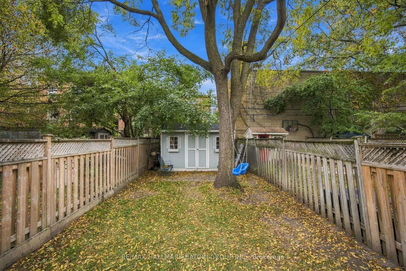 58, Ellsworth, Wychwood, Toronto