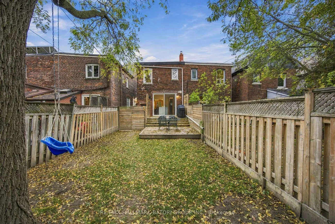 58, Ellsworth, Wychwood, Toronto