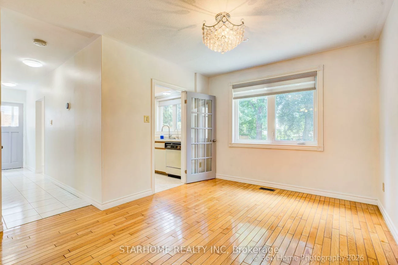 8, Shaughnessy, Henry Farm, Toronto