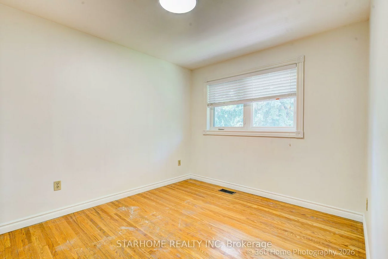 8, Shaughnessy, Henry Farm, Toronto