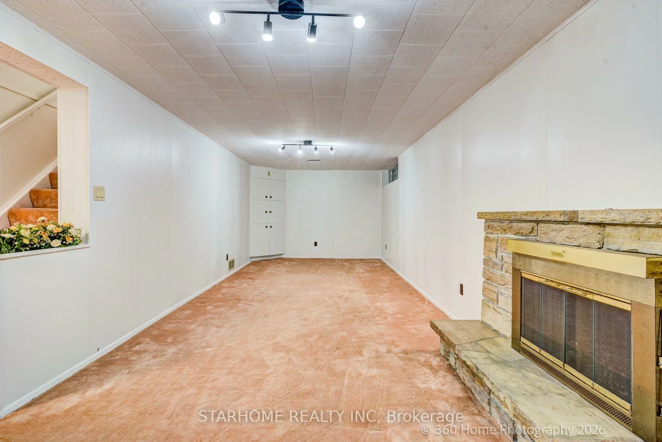 8, Shaughnessy, Henry Farm, Toronto