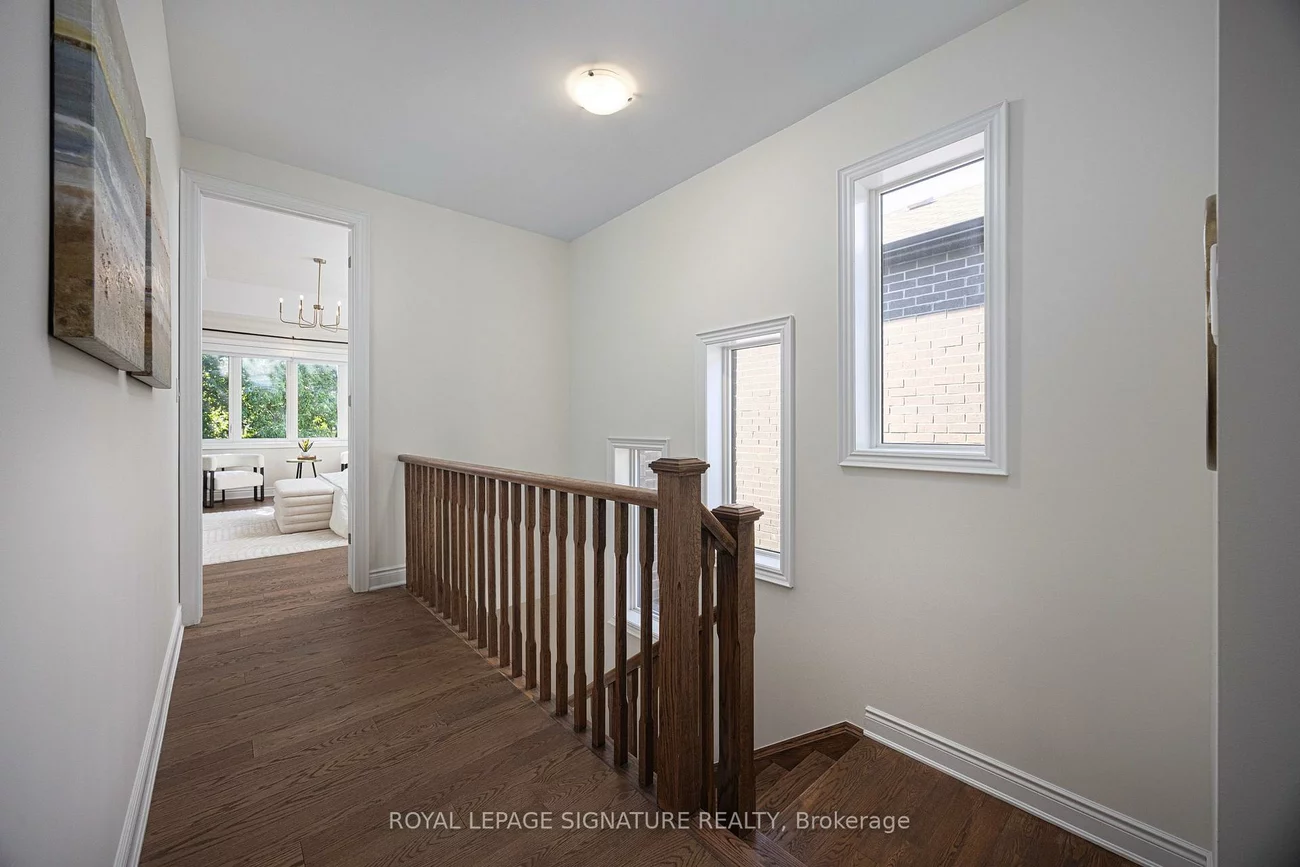 19, Hollyhock, Banbury-Don Mills, Toronto