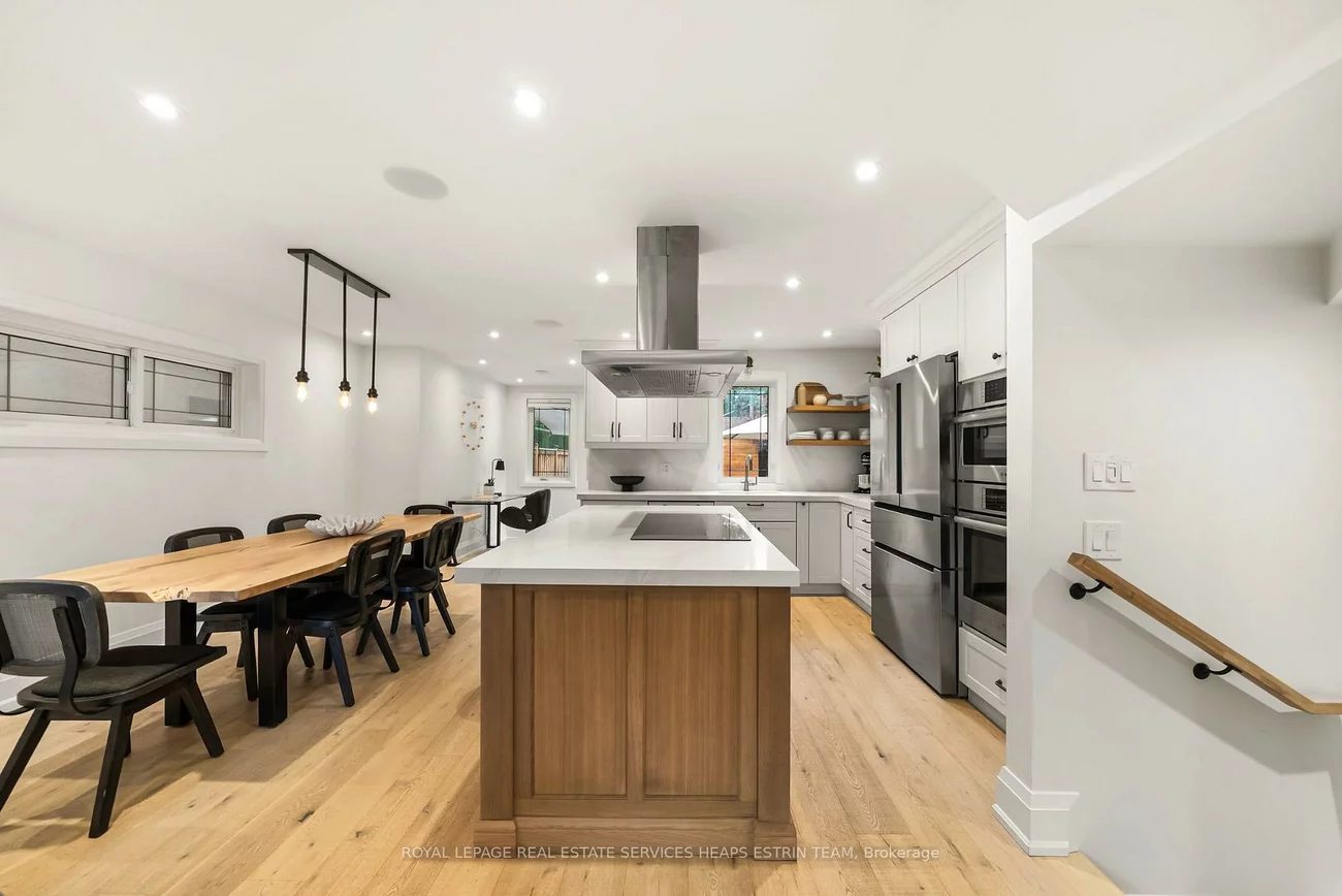 817, Millwood, Leaside, Toronto