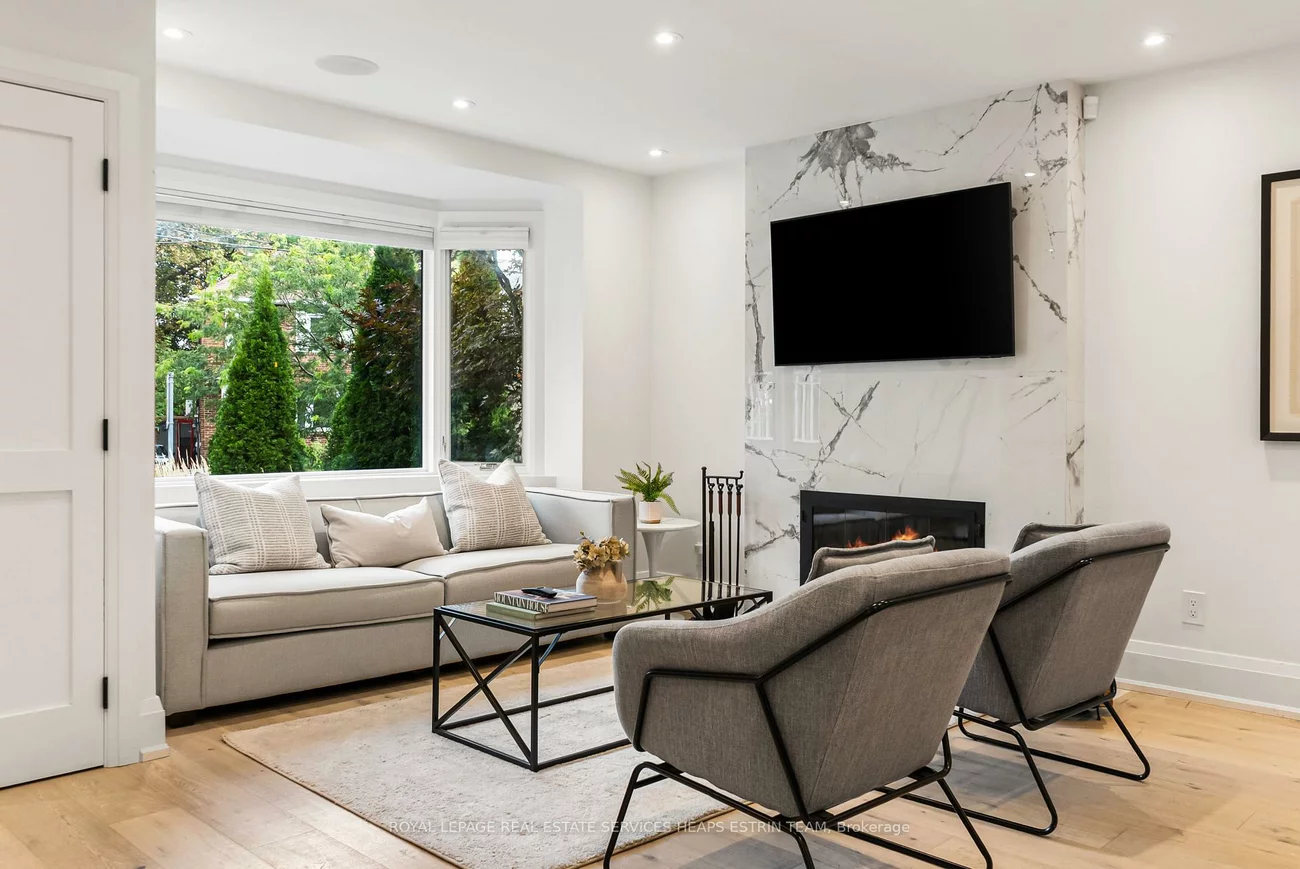 817, Millwood, Leaside, Toronto