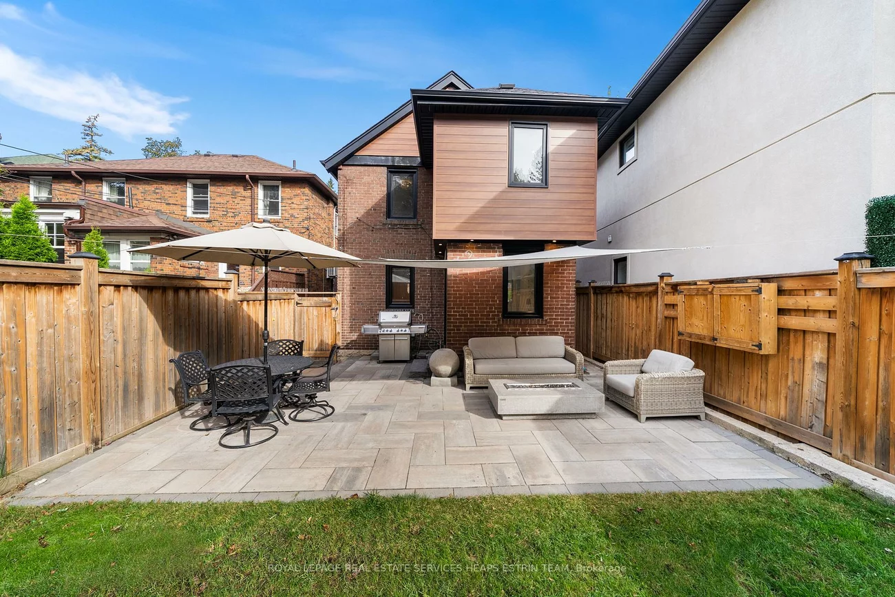 817, Millwood, Leaside, Toronto