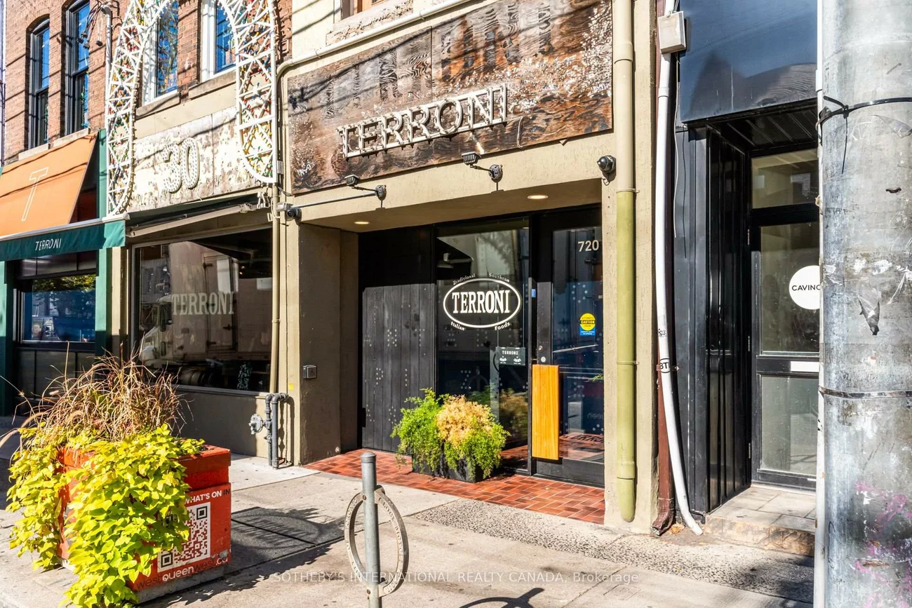 13, Euclid, Trinity-Bellwoods, Toronto