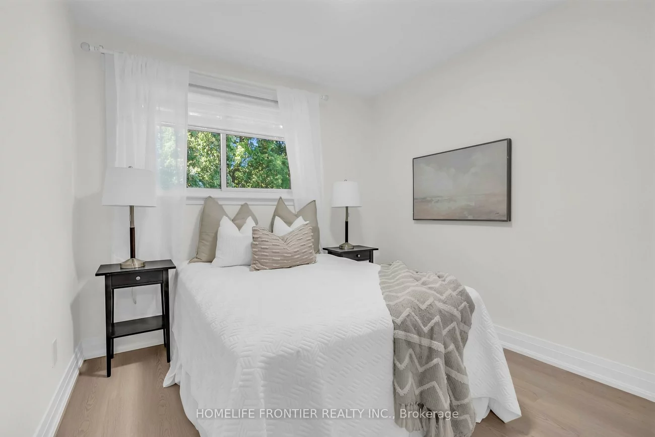 61, Sundial, Victoria Village, Toronto