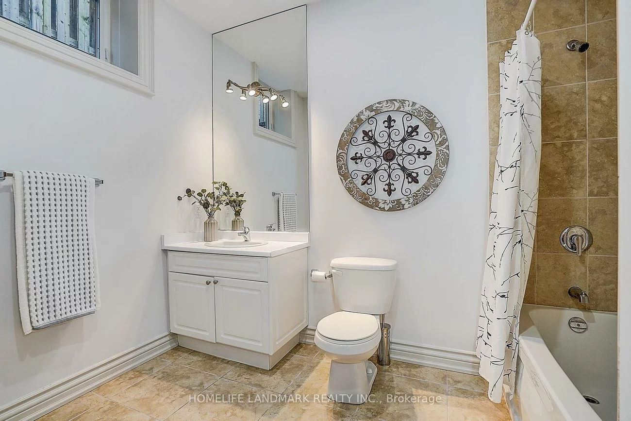 332, Greenfield, Willowdale East, Toronto