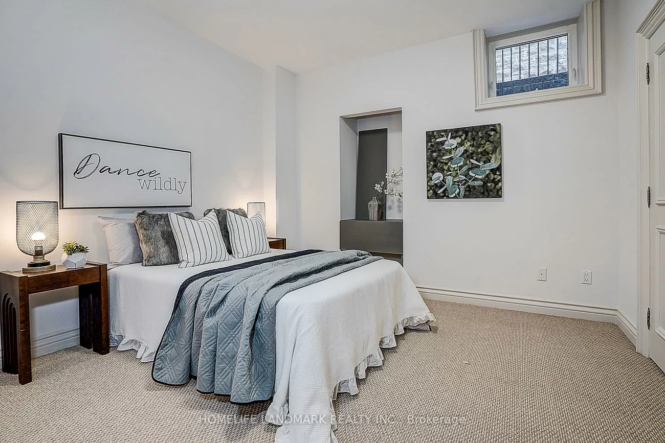 332, Greenfield, Willowdale East, Toronto