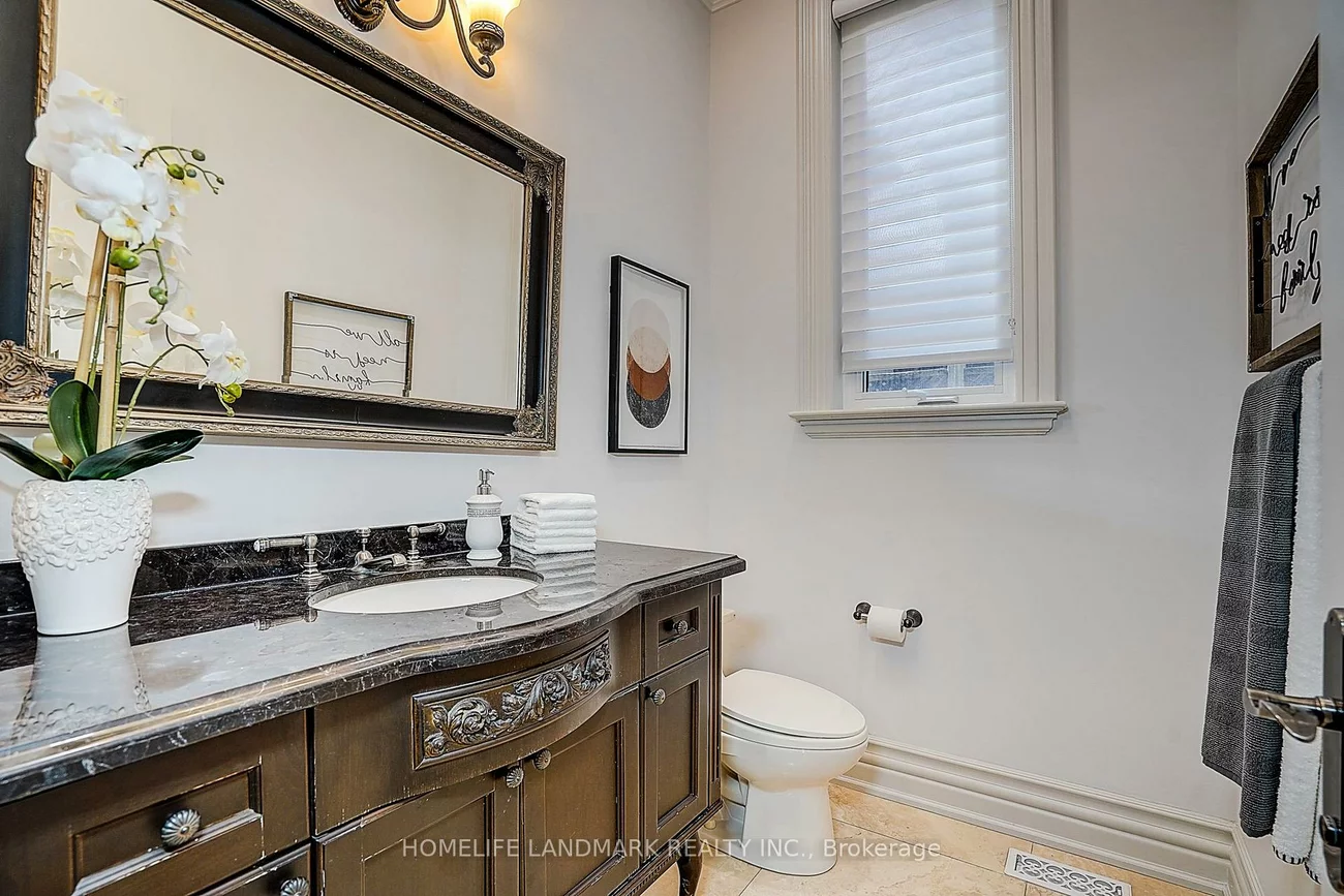 332, Greenfield, Willowdale East, Toronto