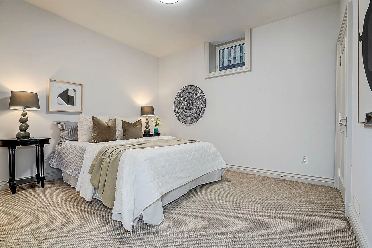 332, Greenfield, Willowdale East, Toronto