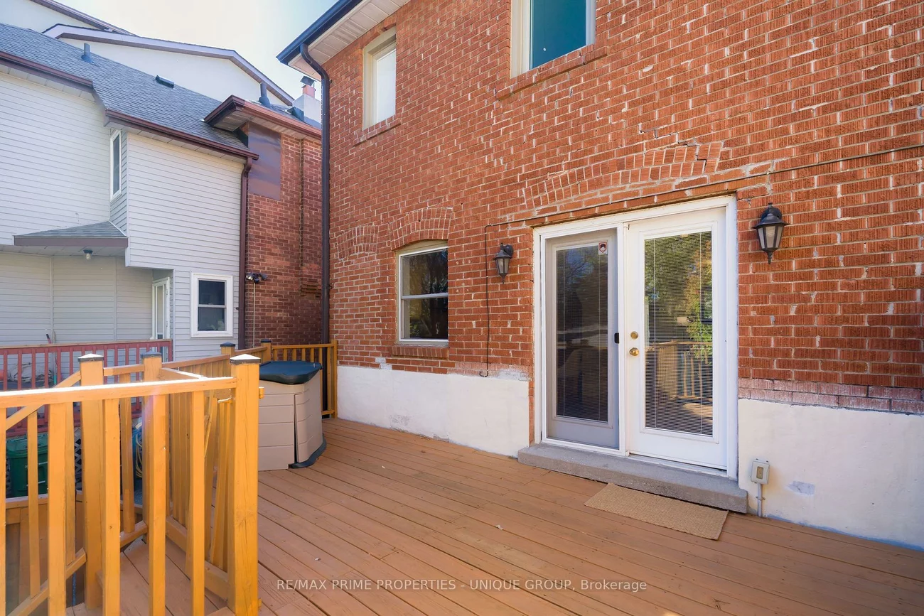 291, Jedburgh, Lawrence Park North, Toronto