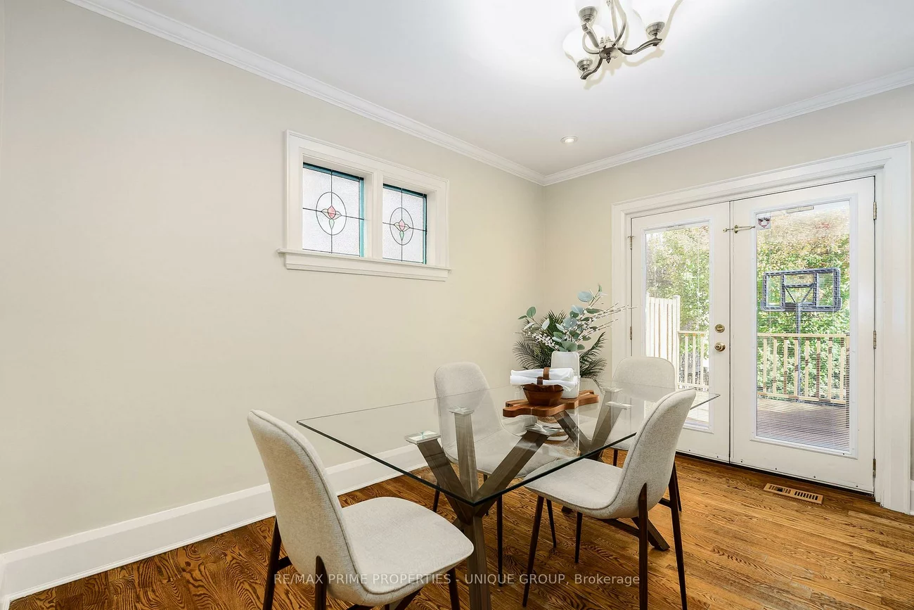 291, Jedburgh, Lawrence Park North, Toronto