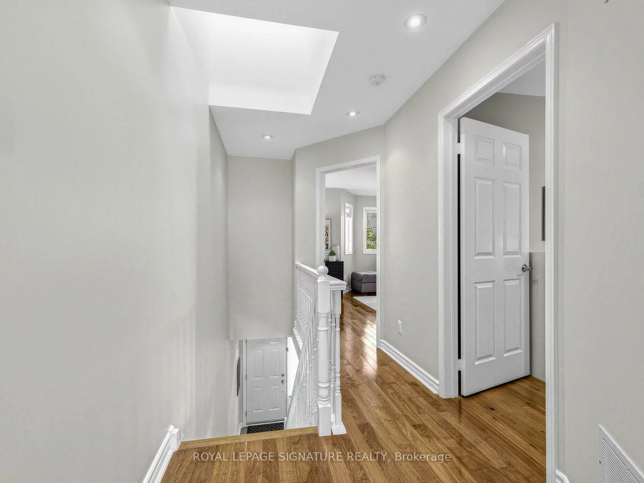 45, Robinson, Trinity-Bellwoods, Toronto