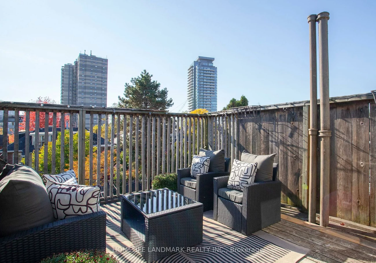 35, Dupont, Annex, Toronto