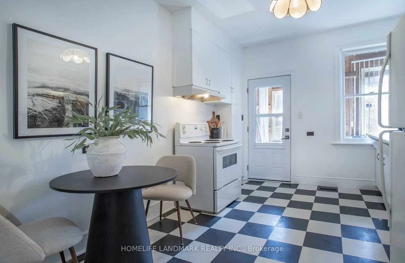 35, Dupont, Annex, Toronto