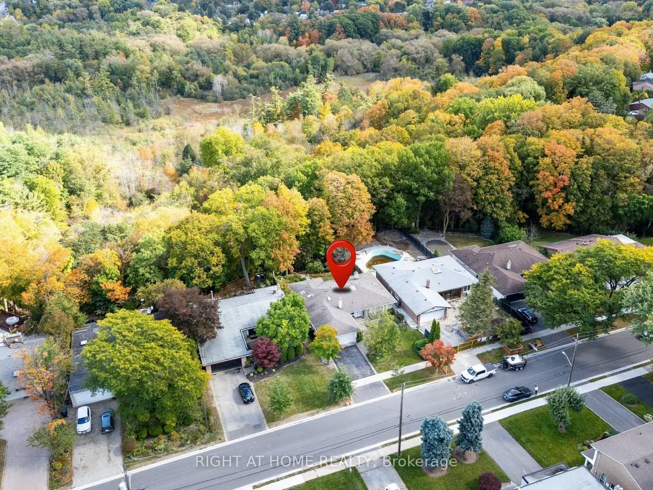 89, Page, Bayview Village, Toronto