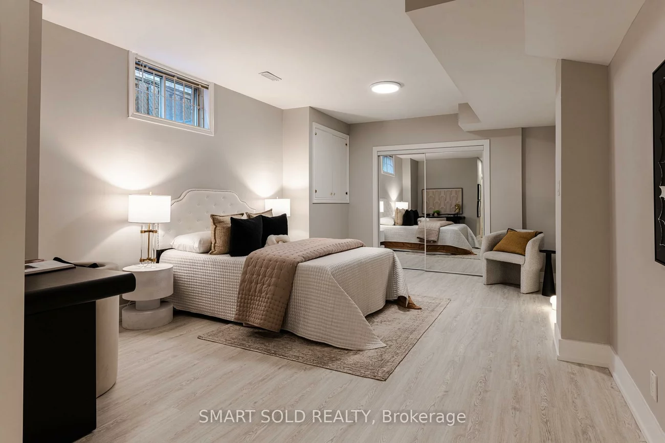 231, Hounslow, Willowdale West, Toronto