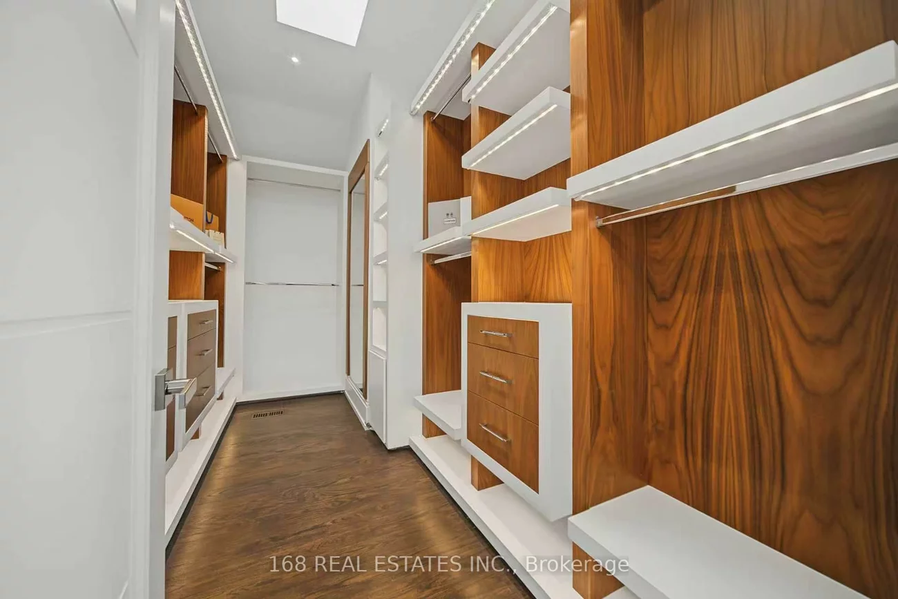 53, Athabaska, Newtonbrook East, Toronto