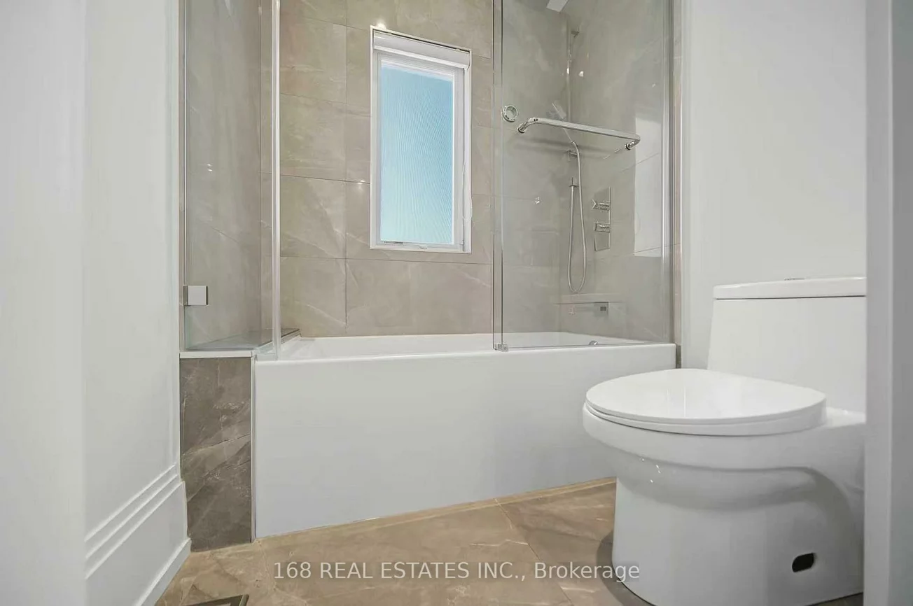 53, Athabaska, Newtonbrook East, Toronto