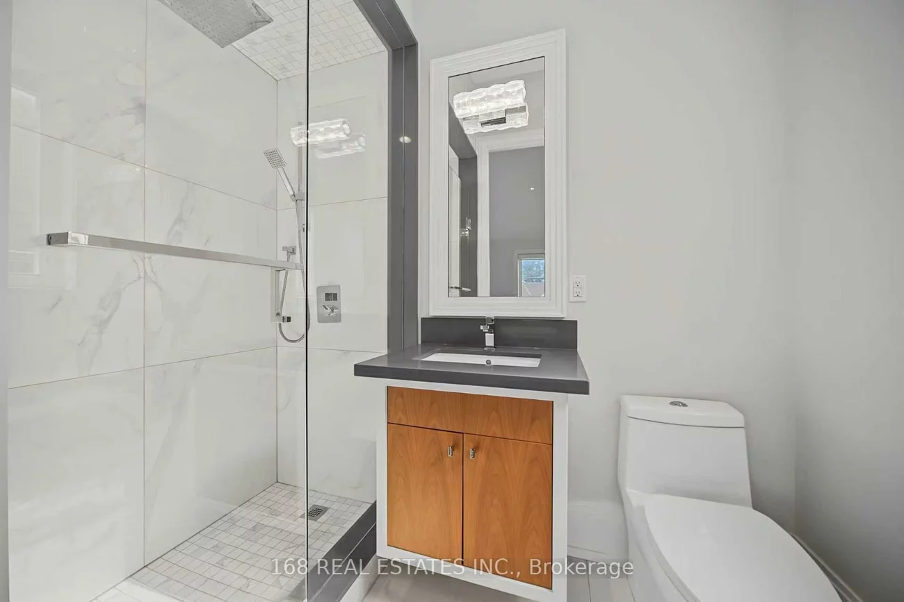 53, Athabaska, Newtonbrook East, Toronto