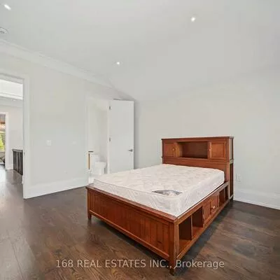 53, Athabaska, Newtonbrook East, Toronto