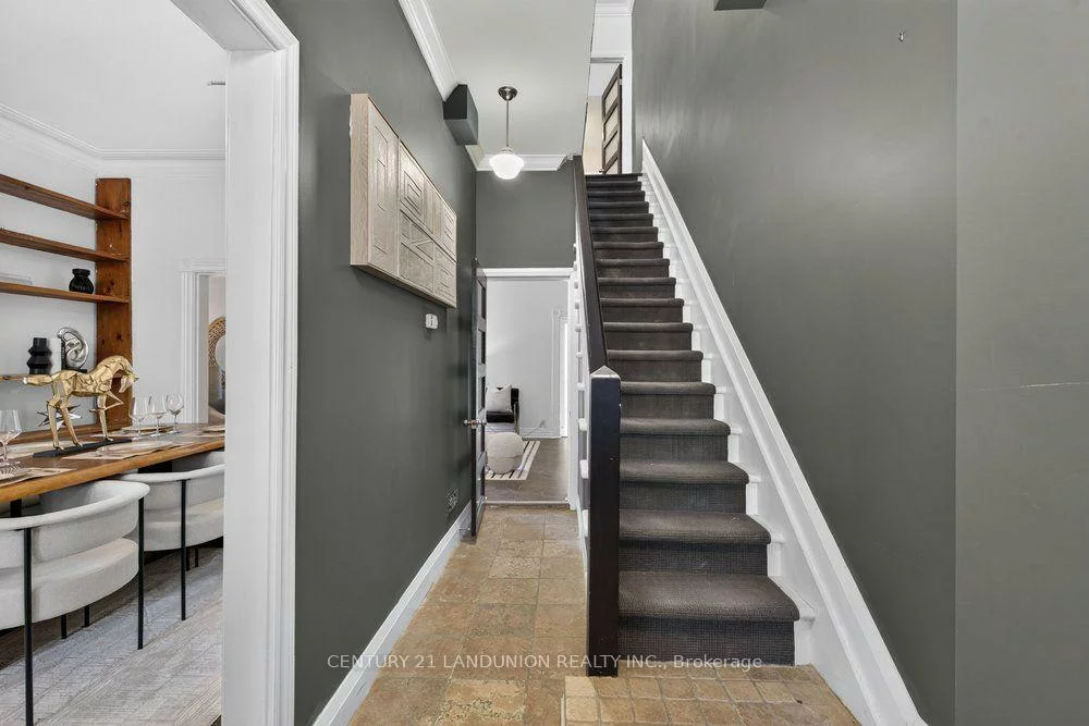 469, Richmond, Moss Park, Toronto