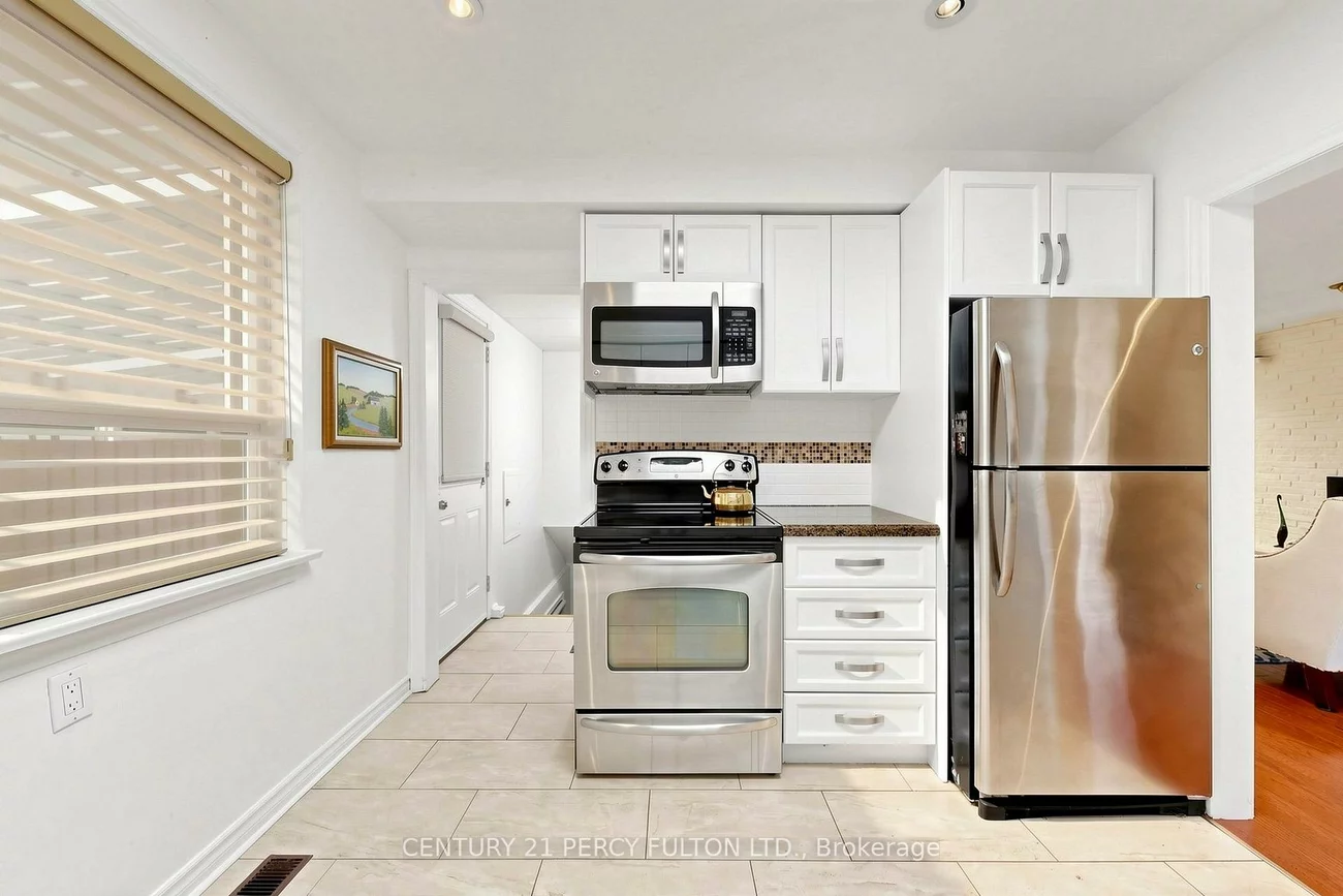 8, Wallbridge, Willowdale West, Toronto