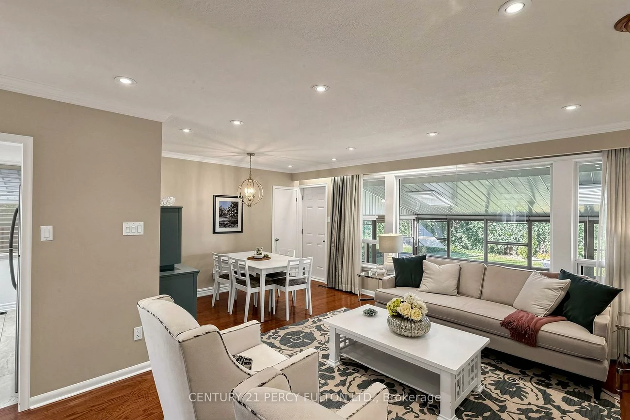 8, Wallbridge, Willowdale West, Toronto