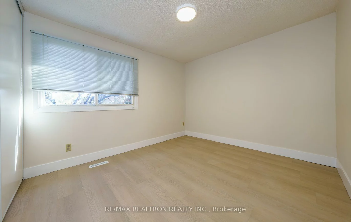 409, Melita, Wychwood, Toronto