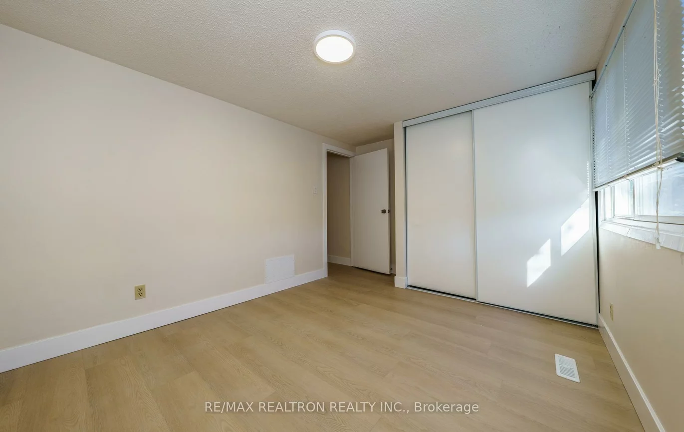 409, Melita, Wychwood, Toronto