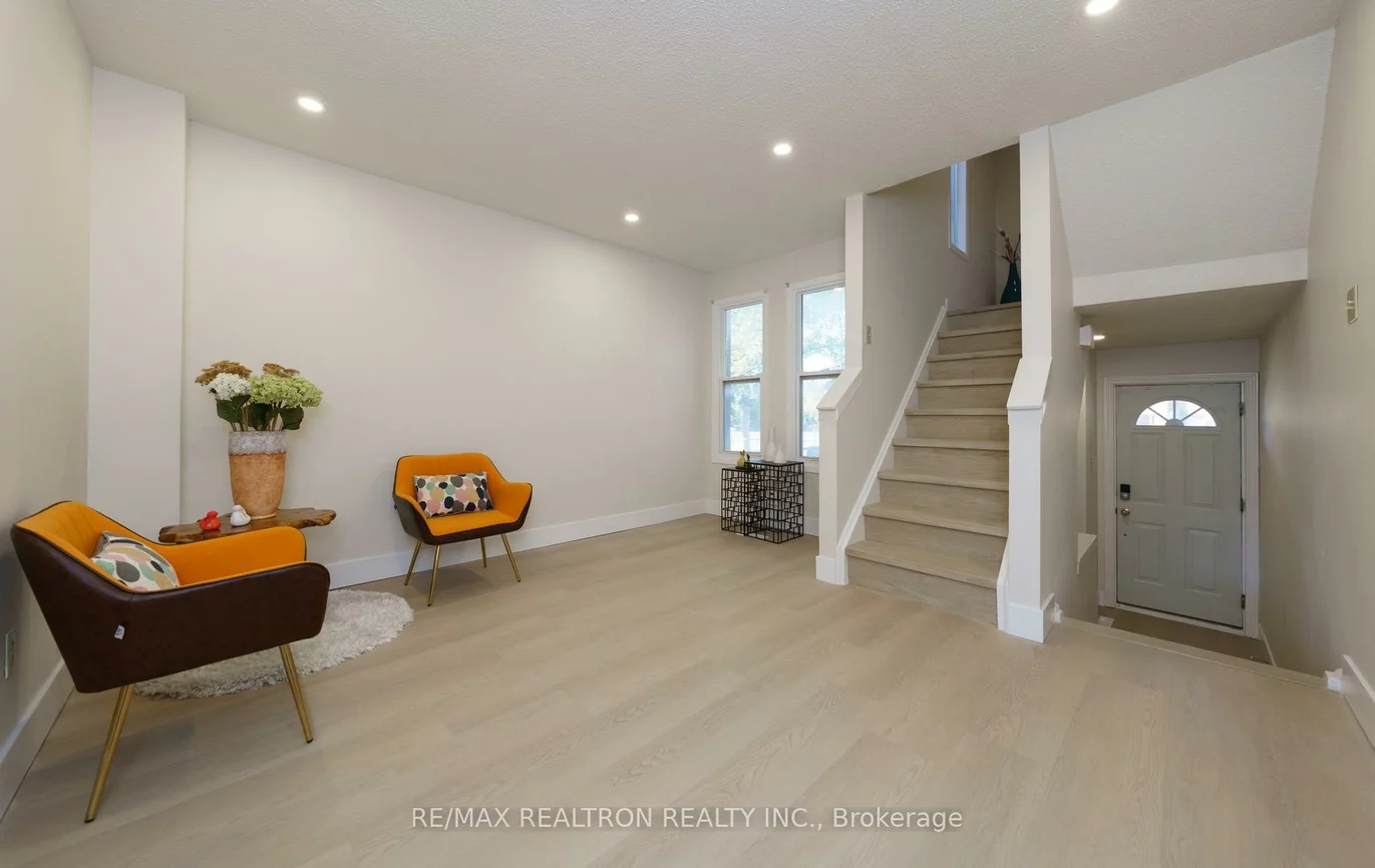 409, Melita, Wychwood, Toronto