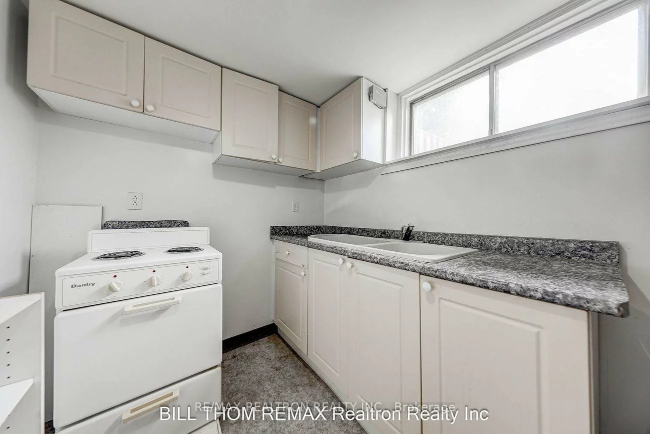58, Reiber, Bayview Woods-Steeles, Toronto