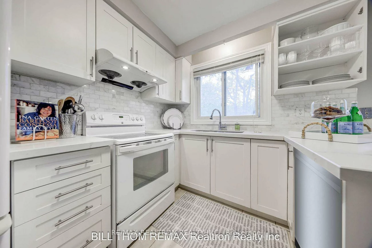 58, Reiber, Bayview Woods-Steeles, Toronto